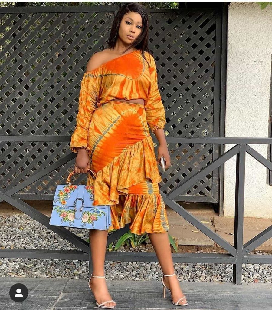  20 PHOTOS: Charming African Dresses For Ladies - Ankara Styles 2020